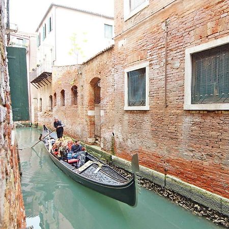 Gondola View Apartment Venecia Exterior foto