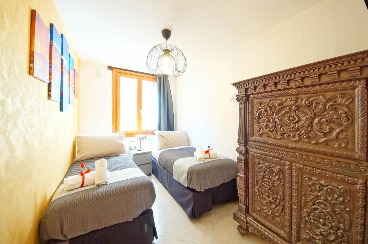 Gondola View Apartment Venecia Exterior foto