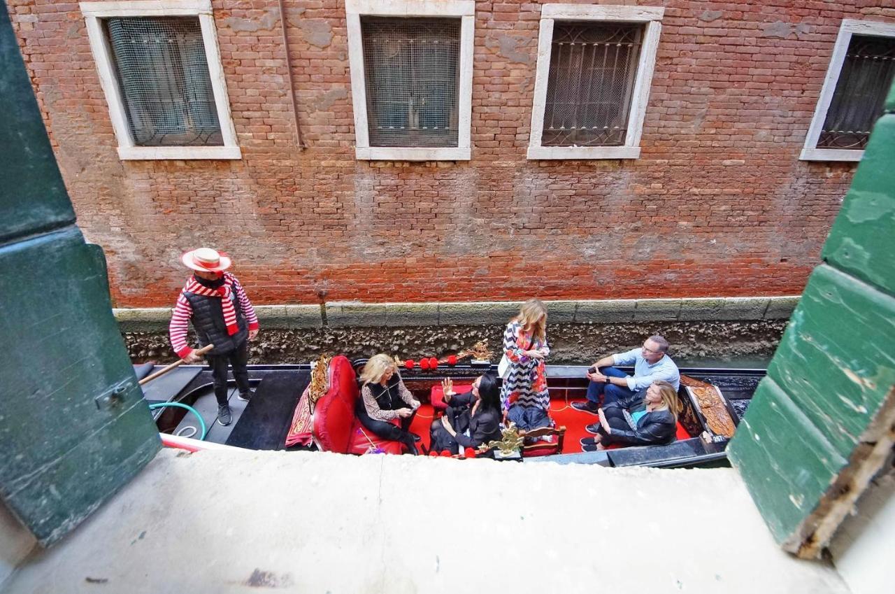 Gondola View Apartment Venecia Exterior foto