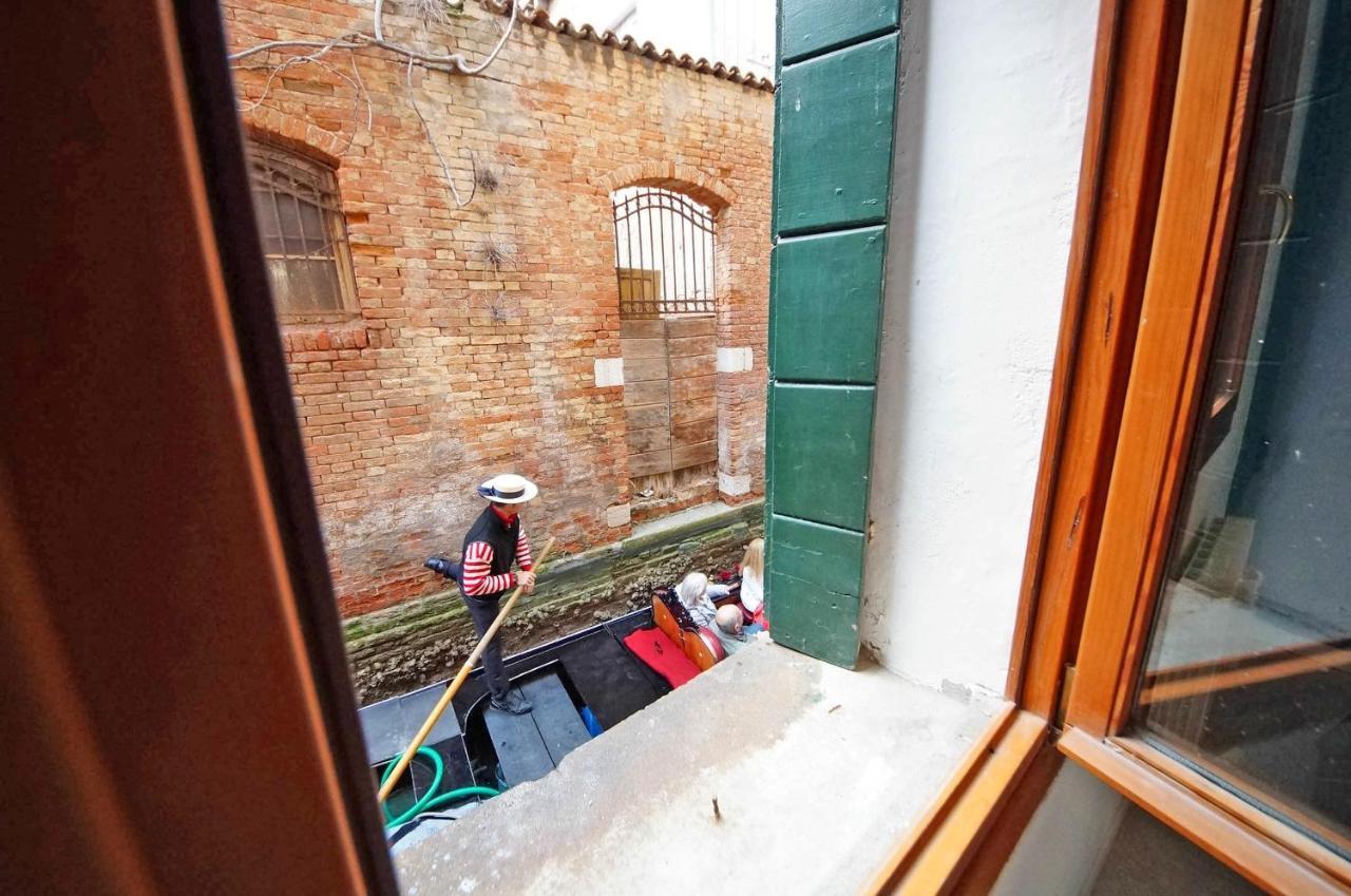 Gondola View Apartment Venecia Exterior foto