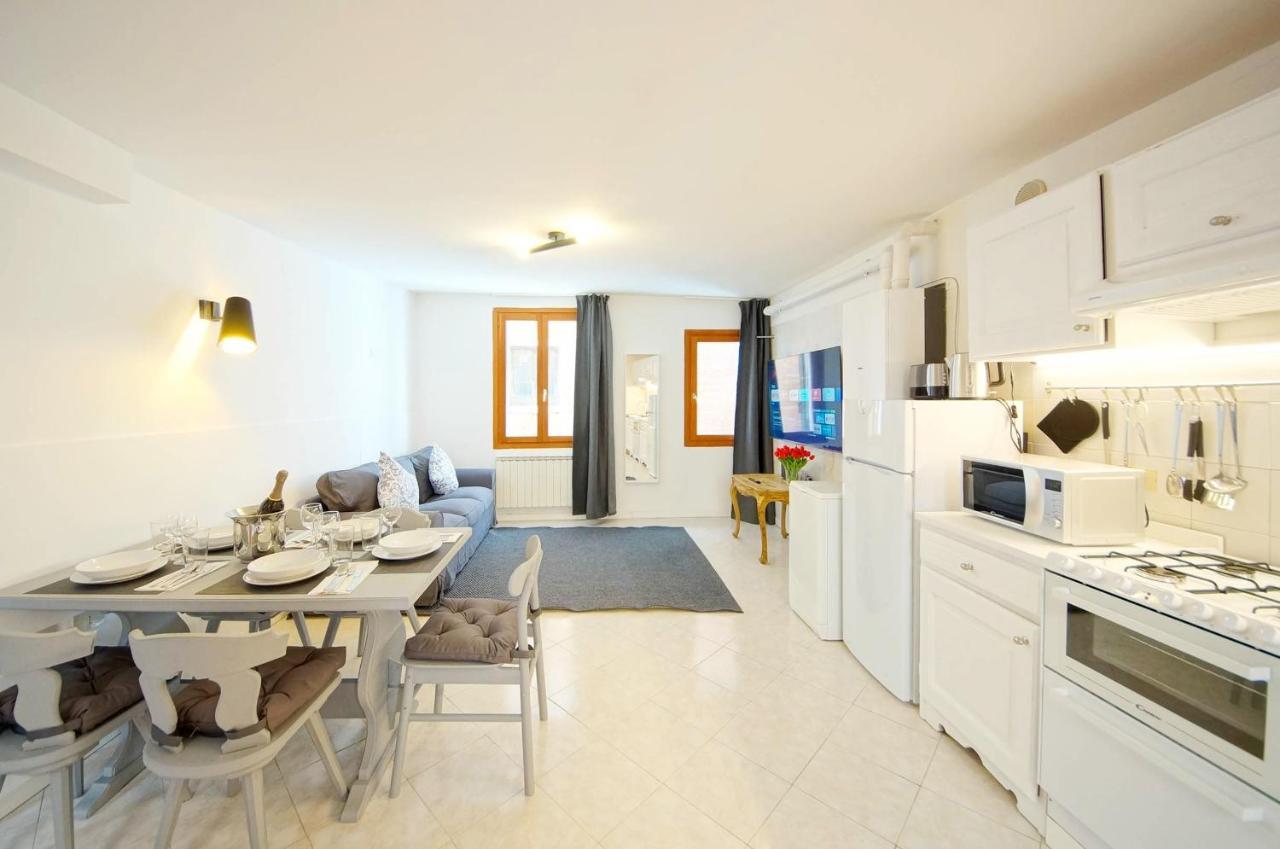 Gondola View Apartment Venecia Exterior foto